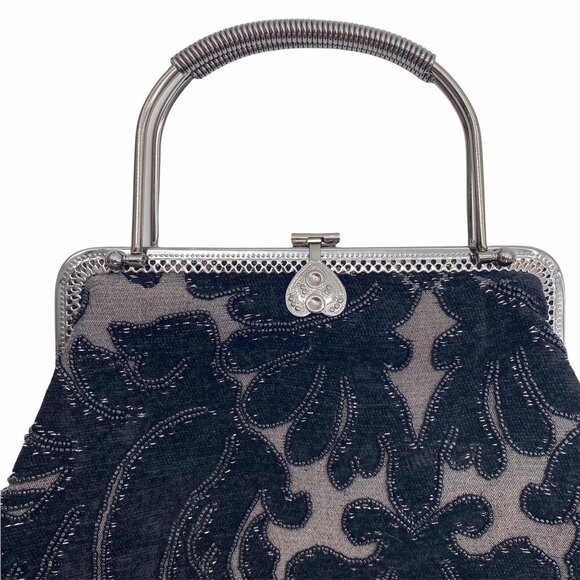 Vintage Shakeels Concepts Black Elegant Beaded Kiss lock shell shape bag - Picture 2 of 11